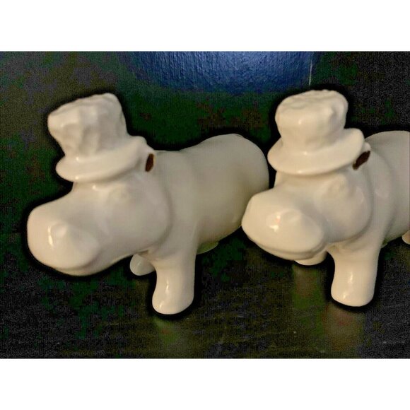 Hippo Salt & Pepper Shakers Ceramic  White with Gold Fleck Ears - Picture 1 of 12